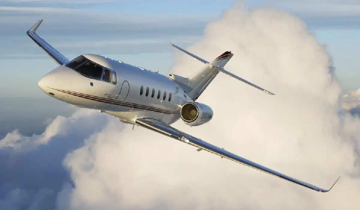Beechcraft - Hawker 900XP - Private Jet Rentals - Preowned Private Jets - Exclusive Concierge Club.webp